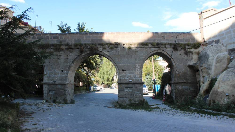 Köprüler ve Çeşmeler - 1
